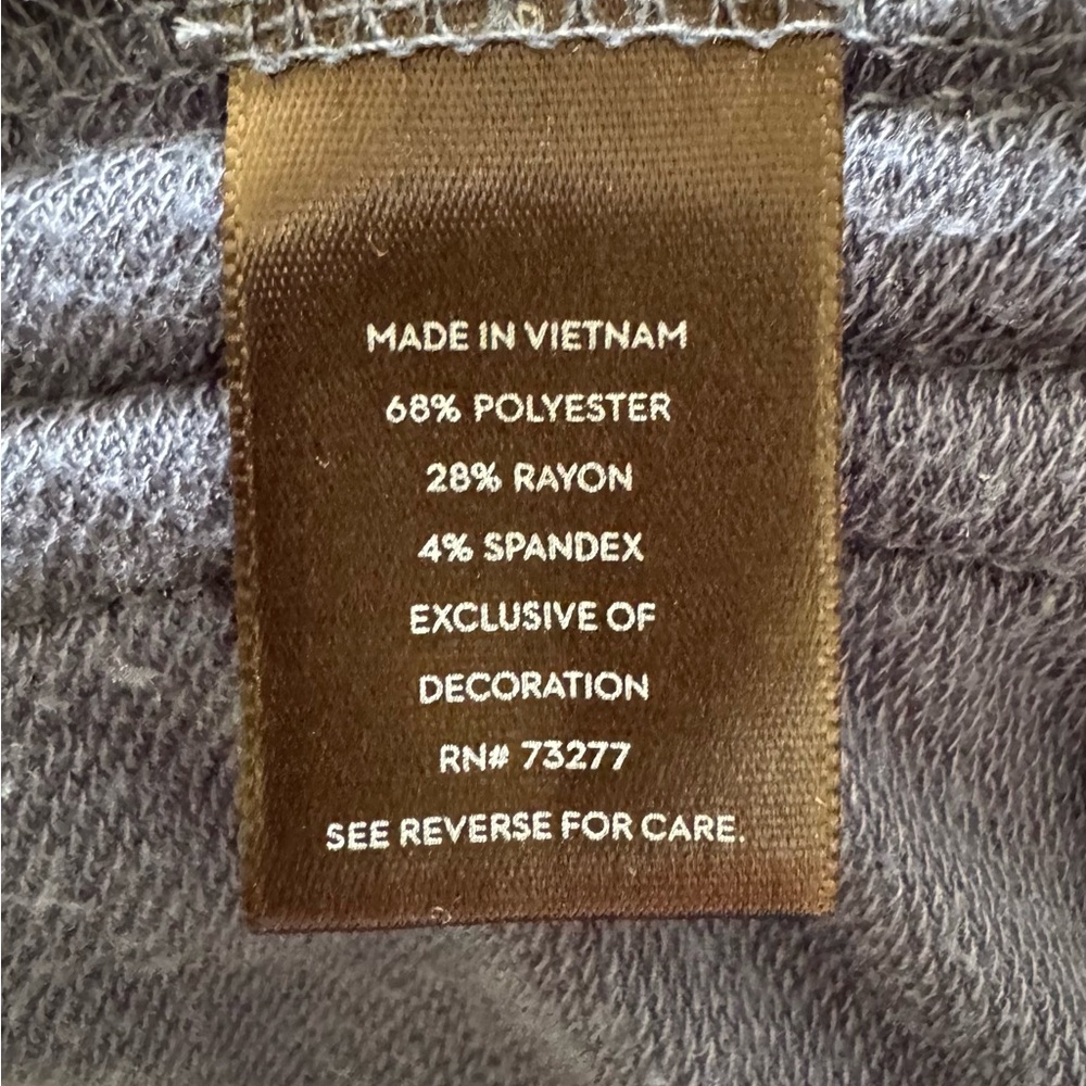 Simply Vera Vera Wang Women's Blue V-Neck Sweatshirt - Picture 4 of 4